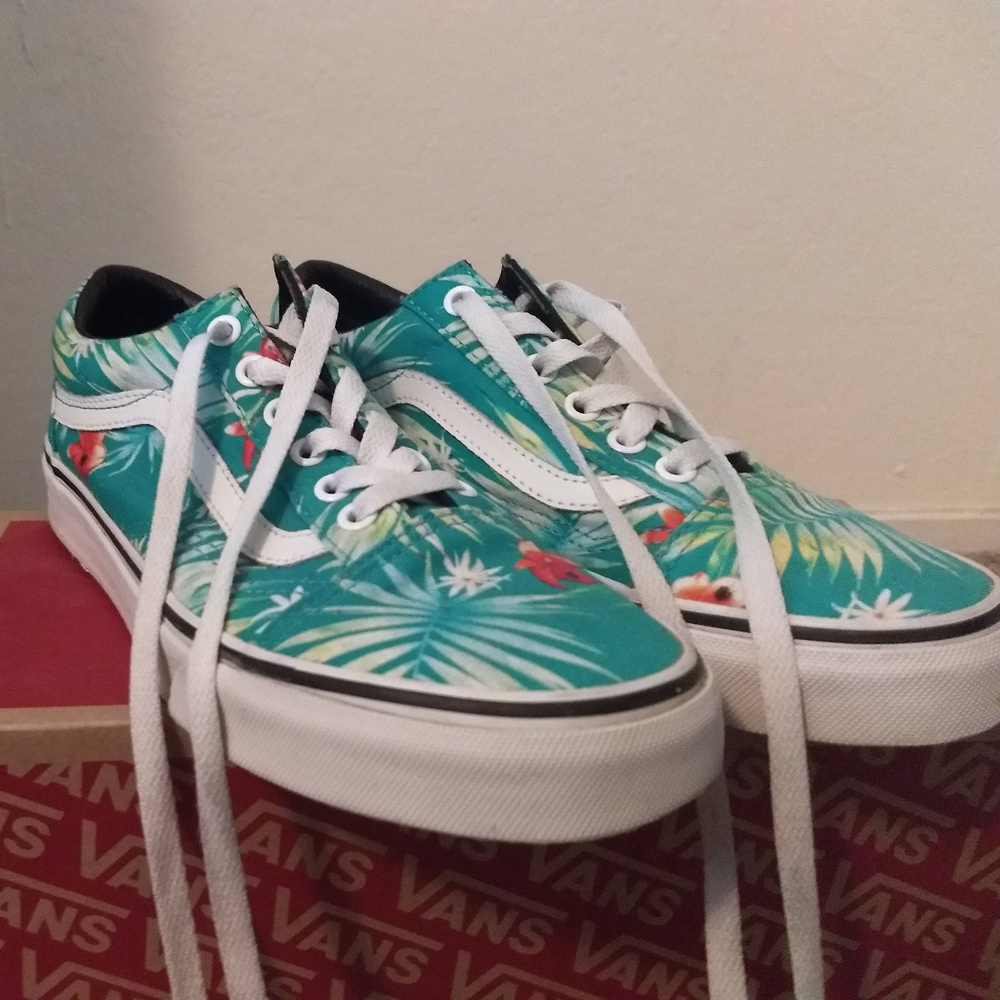 Vans Decay Palms Old Skool Women's Size 7